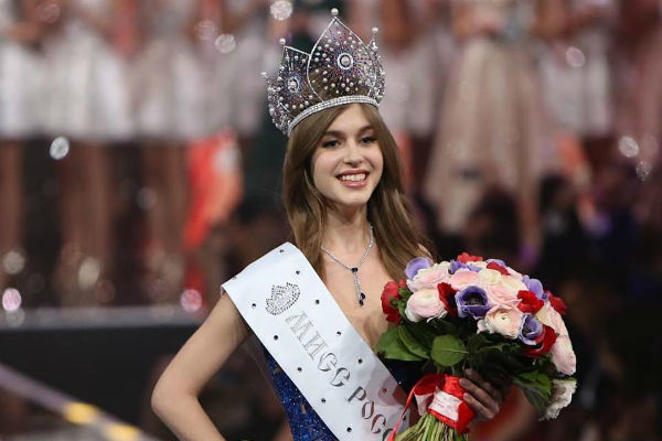 Nhan sắc trong veo của nữ sinh 20 tuổi vừa đăng quang Hoa hậu Nga 2019