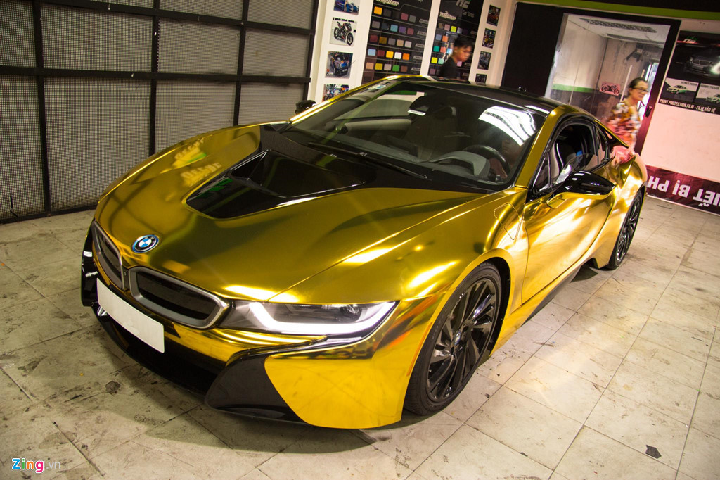 Ngắm BMW i8 'mạ vàng' của dân chơi Sài Gòn