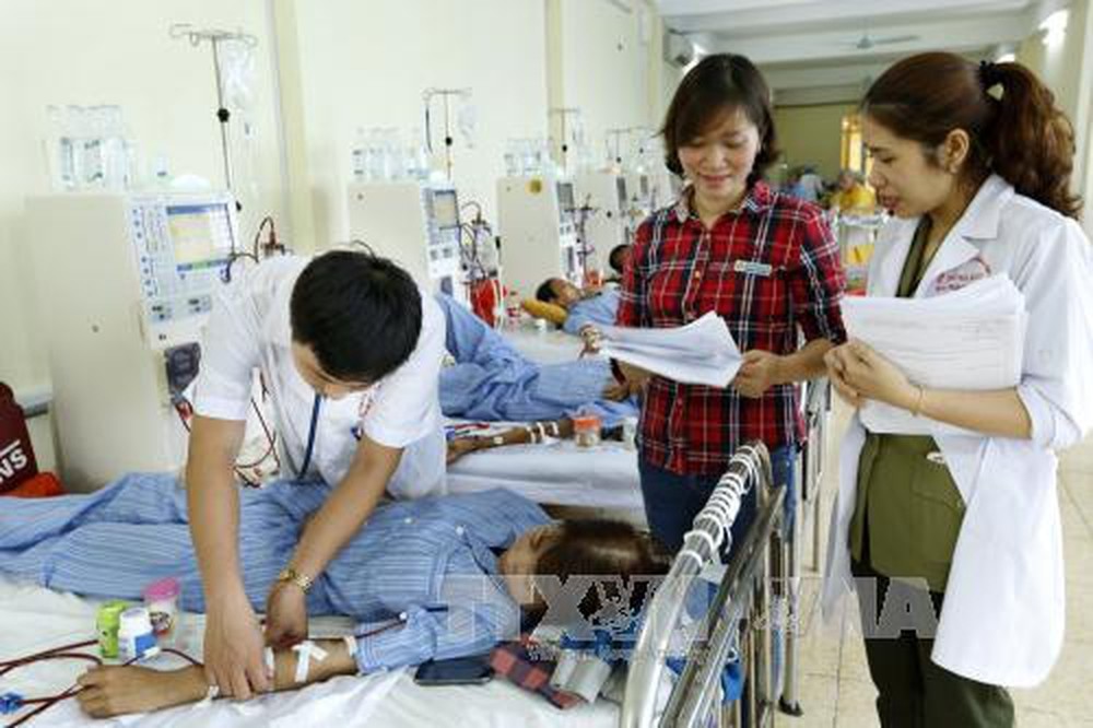 Vietnam told to simplify procedures to spur cash flow to healthcare