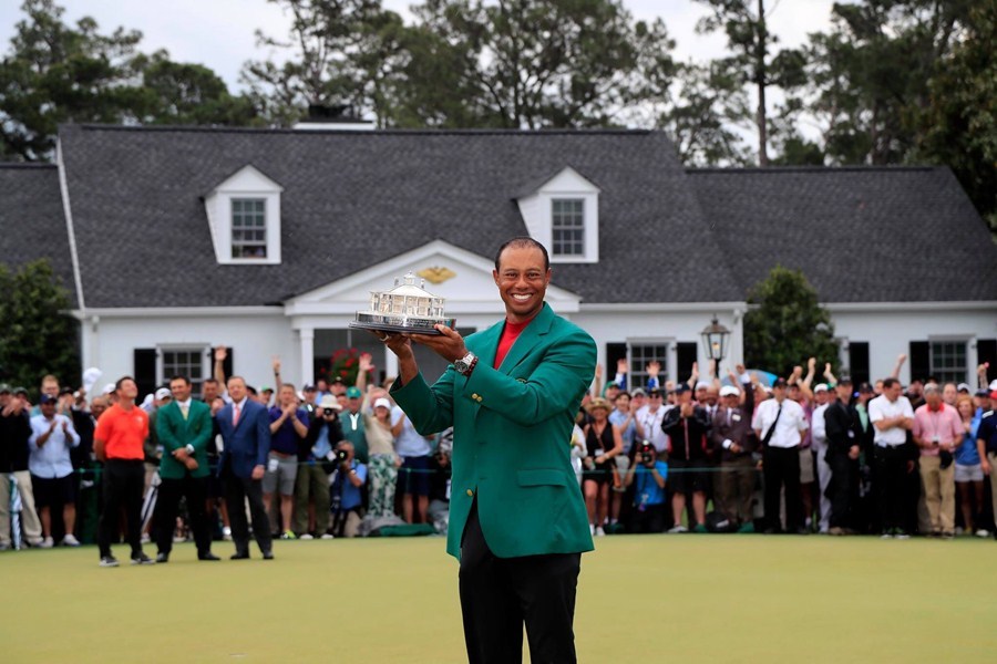 Tiger Woods: Huyền thoại của những huyền thoại