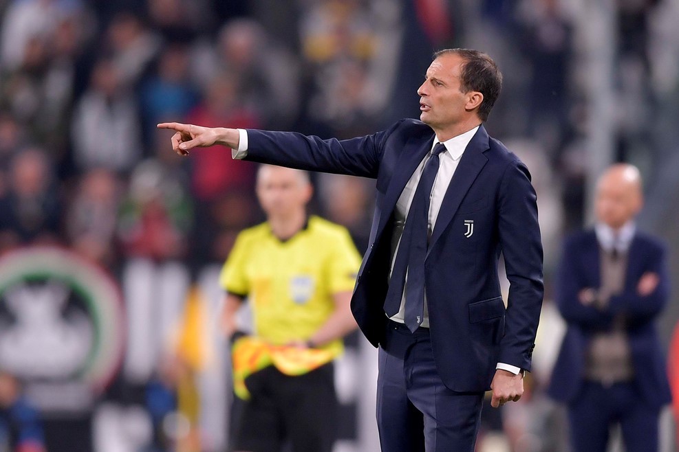 Thua hổ thẹn, Juventus vẫn không sa thải Allegri