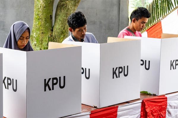Hơn 270 nhân viên bầu cử chết vì lí do không ngờ, Indonesia hứa bồi thường