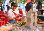 Hàng ngàn đầu sách phục vụ cho Ngày sách Việt Nam
