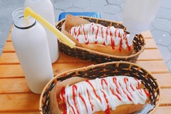 Quán bánh mì 'đắp chăn' độc lạ, gây sự tò mò ở Hà thành