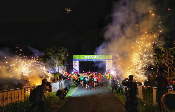 Những nhà vô địch của Ecopark Marathon