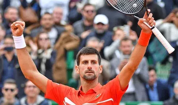 Djokovic lấy vé tứ kết Monte Carlo dễ như đi dạo