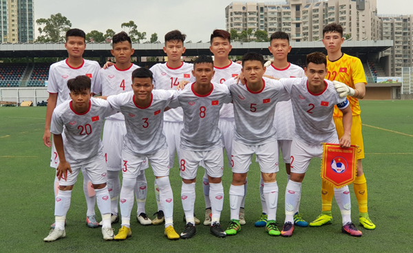 Hoà Hong Kong, U18 Việt Nam đánh rơi cúp vô địch