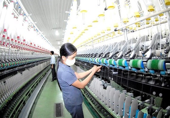 Vietnam's garment, textile industry expected to lure much foreign investment this year