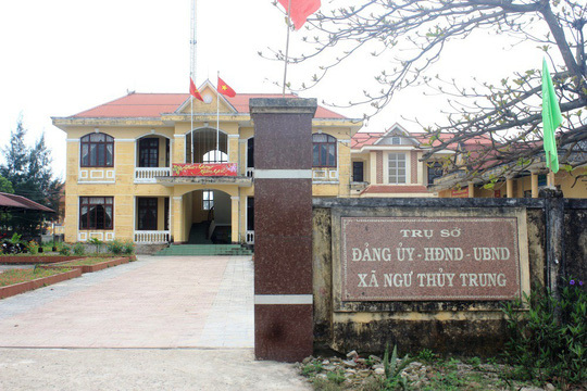Bí thư xã bị kỷ luật vì vợ kê khống cho con gái hưởng tiền bồi thường