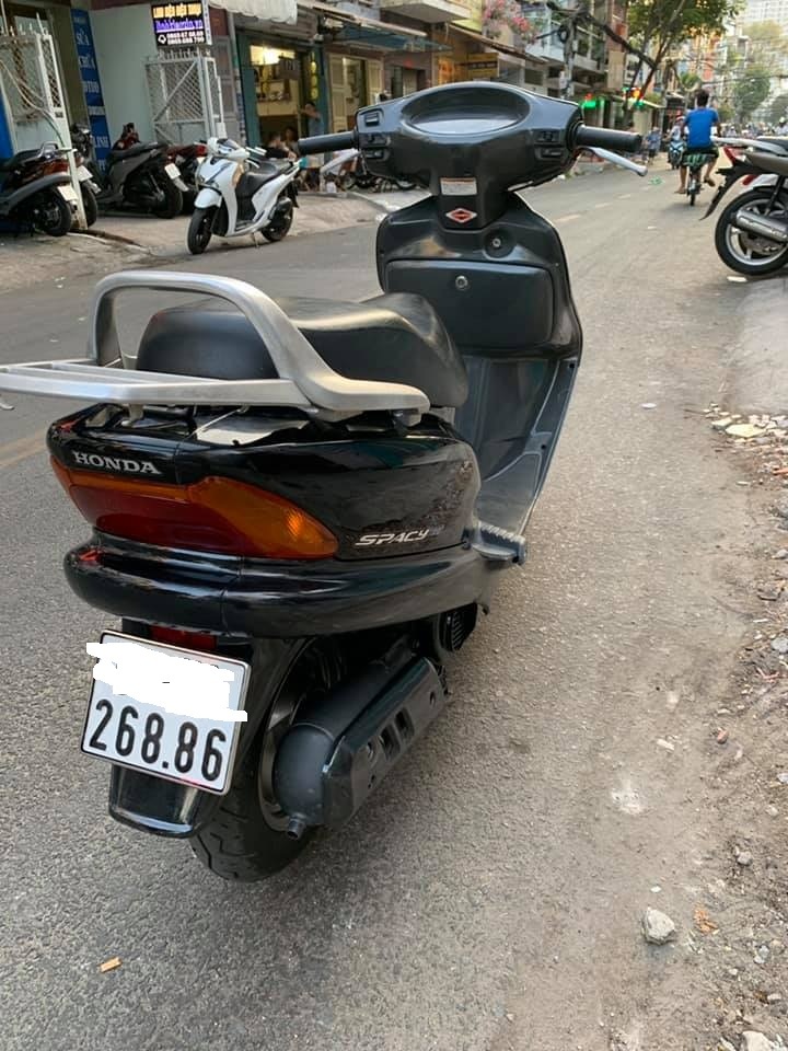 Bộ đôi xe ga Honda Spacy mới nhất Việt Nam giá hơn 15 tỷ đồng  Báo  VietnamNet