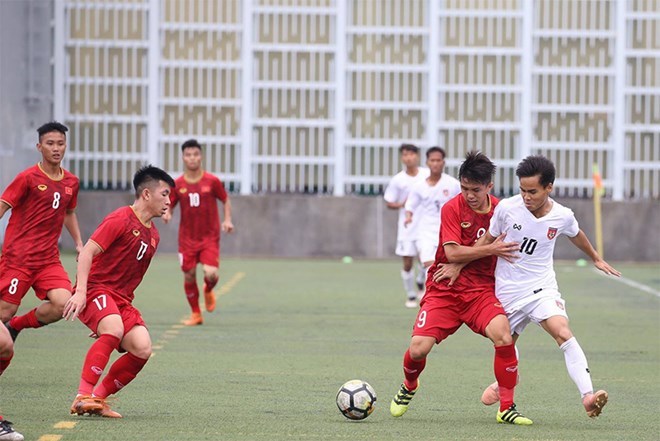 Vietnam temporarily rank second at Hong Kong U18 tournament