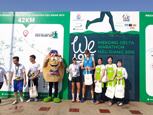 Chạy marathon, thưởng thức khoai tây Mỹ tím