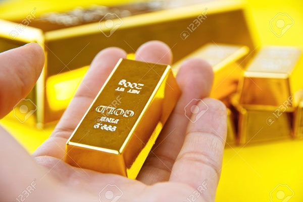 '. Giá vàng hôm nay 8/5: USD treo cao, vàng thoát áp lực Donald Trump .'