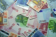 Tỷ giá ngoại tệ ngày 10/5: USD lên đỉnh, chờ tín hiệu Mỹ-Trung