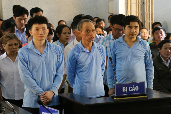Cán bộ ngân hàng ‘thụt két’ hơn 114 tỷ để… cá độ, chơi game