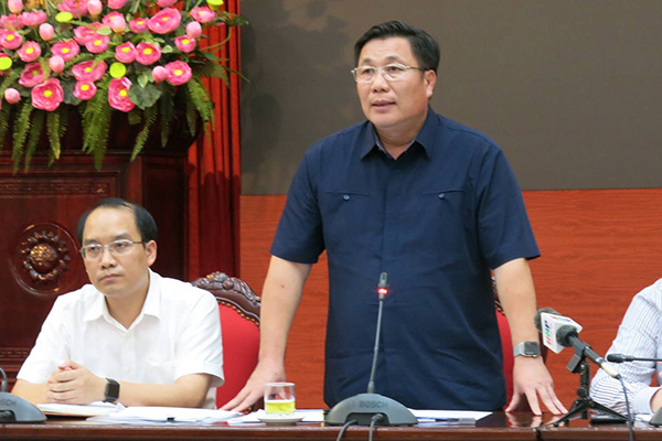 Hà Nội: Chủ tịch quận Hoàng Mai nói về việc bị tố dùng bằng thạc sĩ ‘ma’
