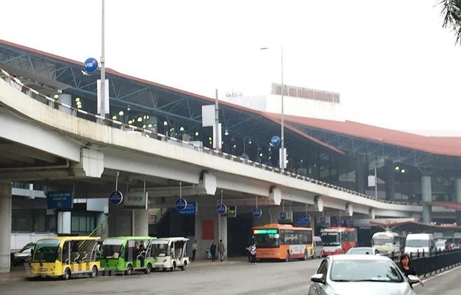 Không thu phí xe ô tô ra vào, đón trả khách tùy theo từng sân bay