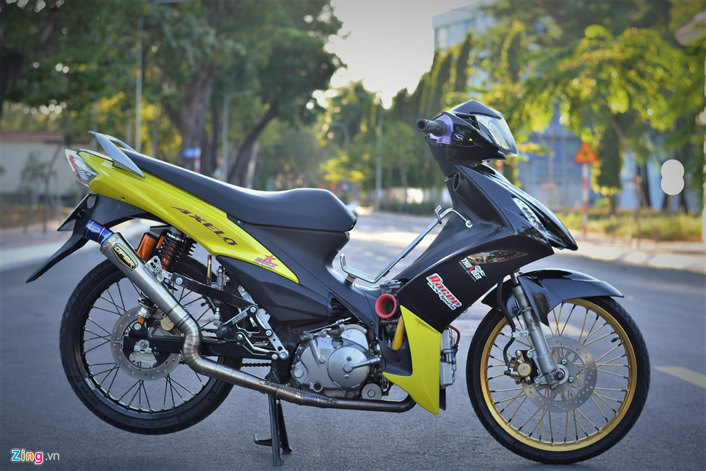 Suzuki Axelo độ phong cách thể thao tuyệt đẹp của biker Việt