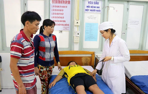 HCM City urges better services for patients’ families