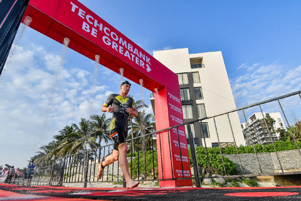 Techcombank Ironman- vượt trội hơn mỗi ngày bằng tinh thần thép