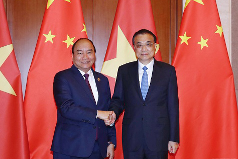 Thủ tướng hội đàm với Thủ tướng Trung Quốc Lý Khắc Cường