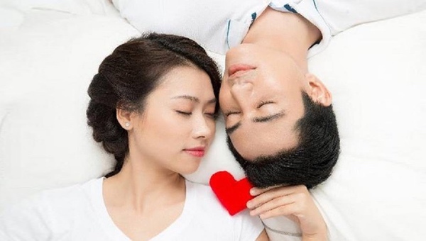 Nước mắt của người vợ sau 2 tháng ngủ với chồng mà vẫn còn trinh