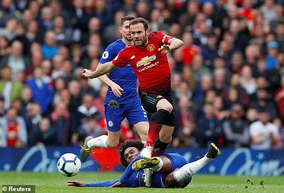 Tuột chiến thắng trước Chelsea, MU mong manh top 4