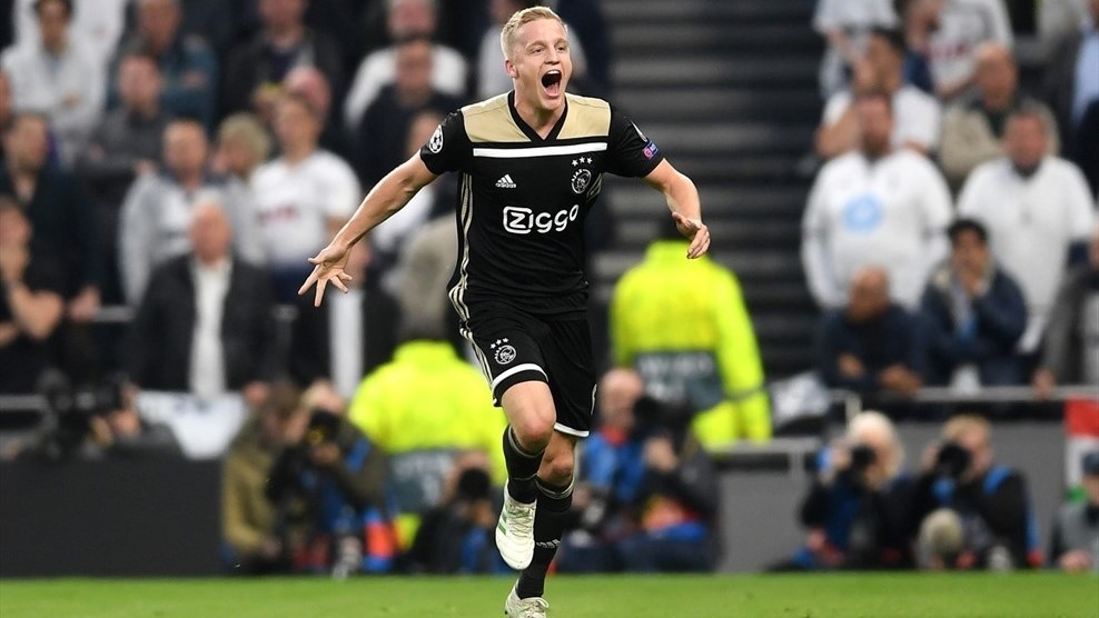 Hạ Tottenham, Ajax rộng cửa vào chung kết Champions League