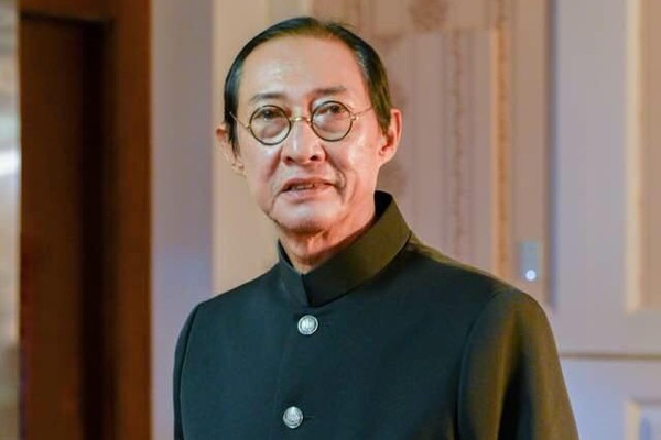 Sao Việt đau buồn trước tin nghệ sĩ Lê Bình qua đời vì ung thư