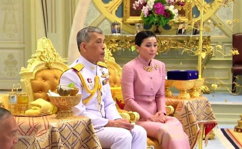 Nữ sĩ quan cấp tướng trở thành Hoàng hậu Thái Lan