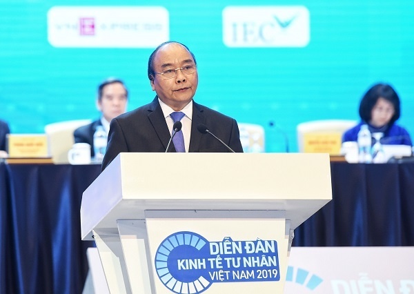 Thủ tướng: Doanh nhân kinh doanh liêm chính, kiếm lợi nhuận chân chính