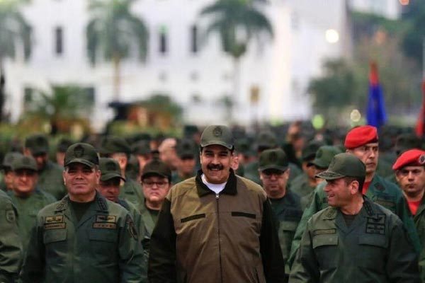 Động thái cực kỳ khôn ngoan của Tổng thống Venezuela