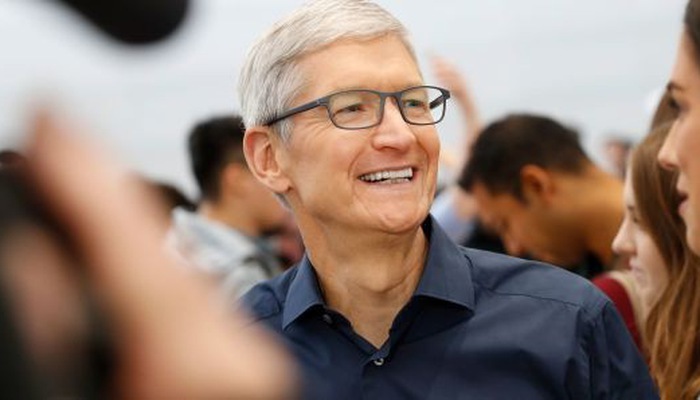 Cổ phiếu Apple tăng vọt dù doanh thu từ iPhone tụt dốc
