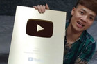 YouTube 'nuôi' kênh bẩn nhờ dòng tiền từ doanh nghiệp Việt Namicon