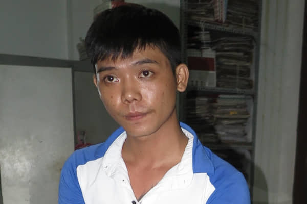 Thanh niên Tây Ninh đâm chết mẹ đẻ, bạn gái bị thương