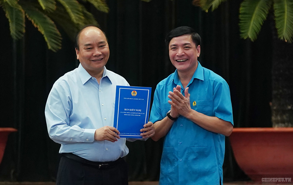 Thủ tướng muốn nghe ‘tiếng nói từ trái tim, khối óc’ của công nhân kỹ thuật cao