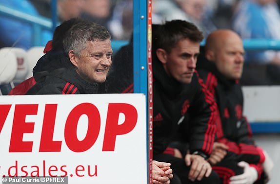 Solskjaer chịu cú sốc chuyển nhượng của Quỷ đỏ