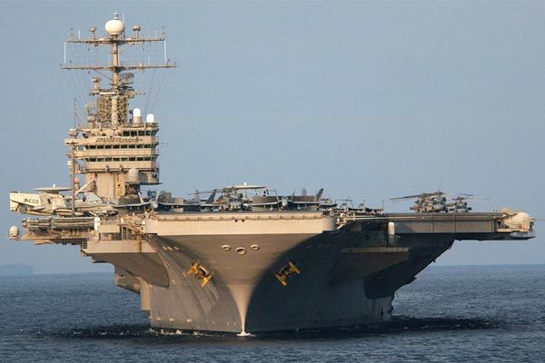Mỹ điều nhóm tàu sân bay tấn công tới Trung Đông 
