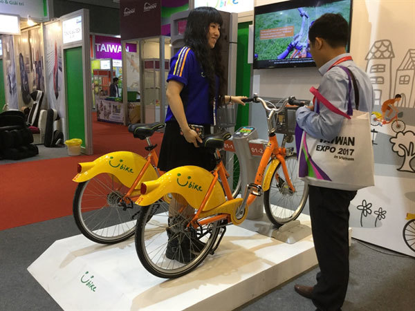 Public bicycle sharing system fails to meet demand
