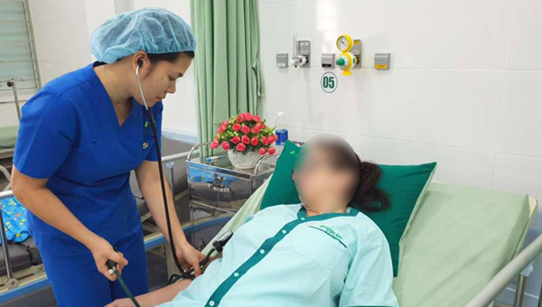 Uống 30 viên Paracetamol, nữ du khách Úc suýt tử vong ở Đà Nẵng