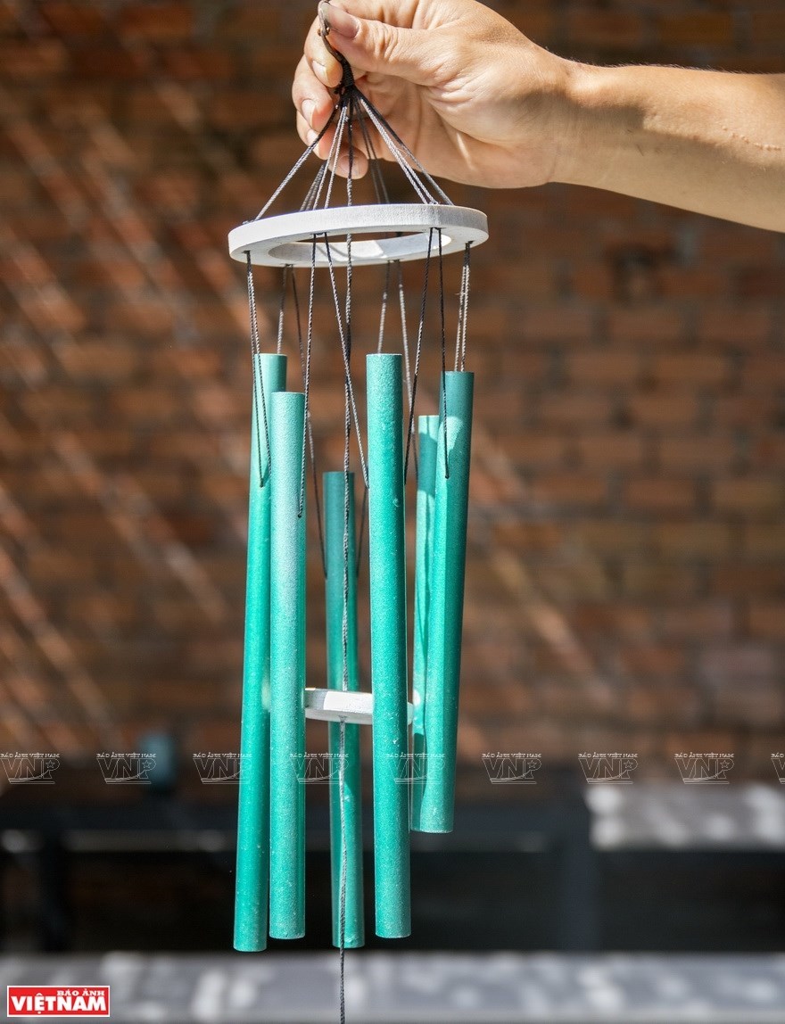 Meditation music wind chimes