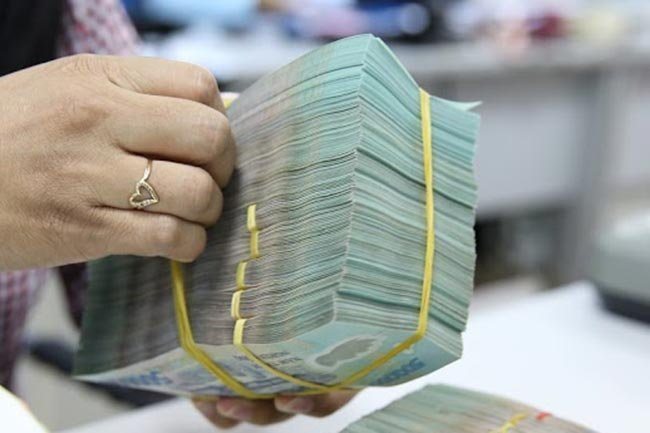 Vietnam c.bank's new circular to turn US$1.73 billion required reserves to loans