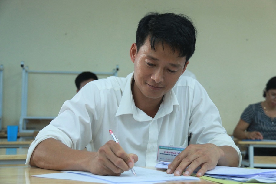 Thi THPT quốc gia 2019: Giáo viên chấm tự luận tại Nghệ An sẽ ăn ở tập trung