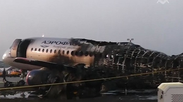 Tiếp viên hàng không Nga hy sinh để cứu hành khách