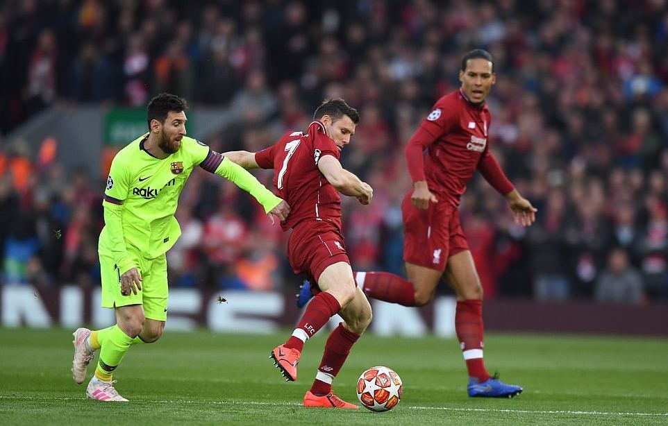 Nguyên nhân khiến Messi và Barca thảm bại tại Anfield