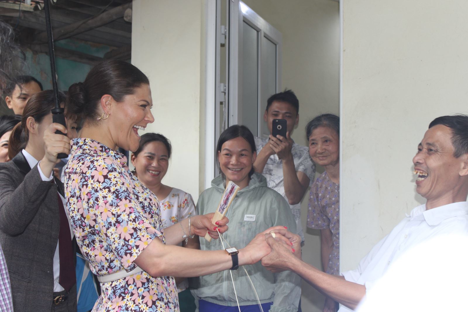 A day of Crown Princess of Sweden in Vietnam: When royal cares for livelihood