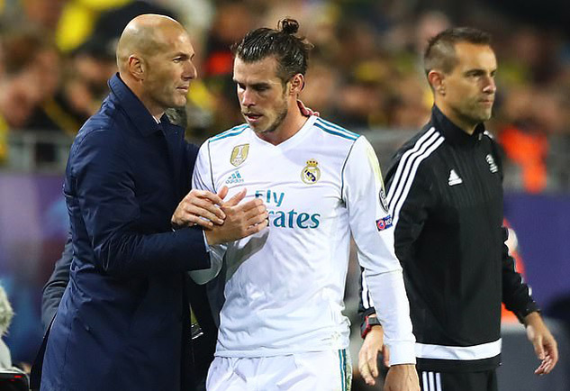 Zidane tống Bale xuống đội trẻ nếu không chịu rời Real