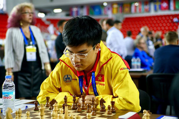 Khoi and Nguyen win national chess champs