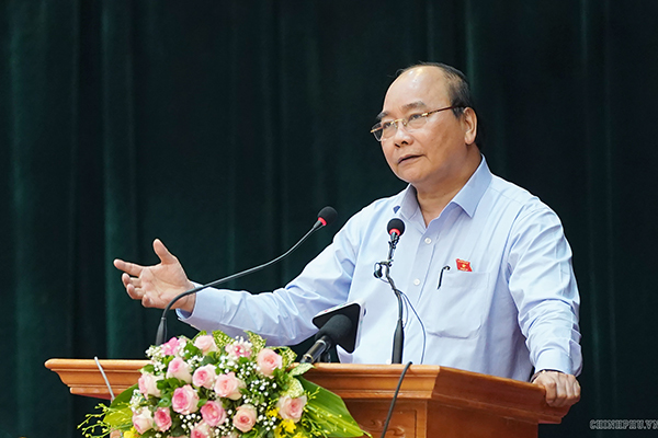 Thủ tướng trả lời cử tri nhiều vấn đề ‘nóng’
