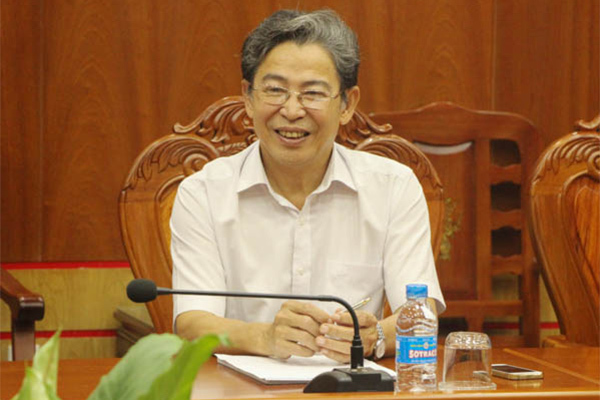 Phó chủ tịch tỉnh Sóc Trăng bất ngờ xin hưu sớm